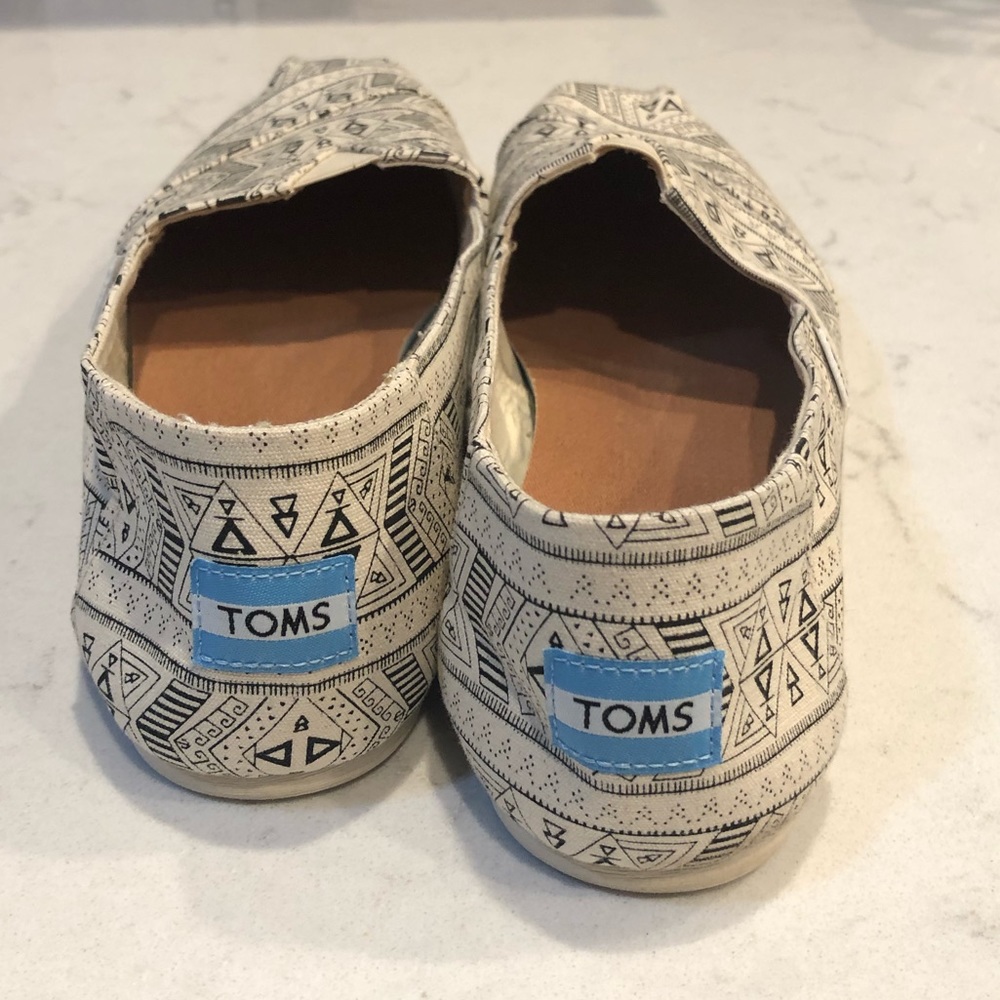 Black & White TOMS Size 11W - Picture 5 of 5